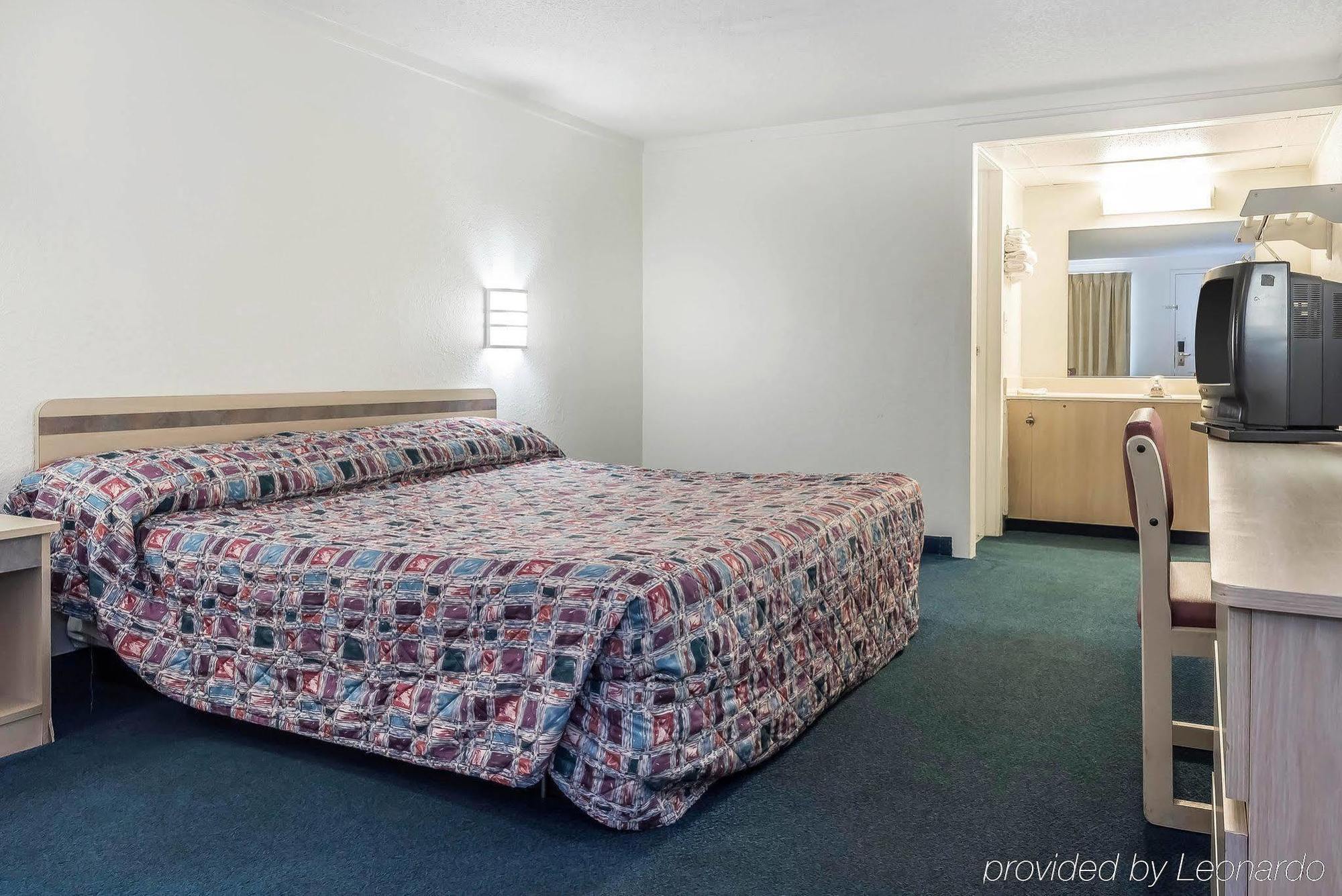 Rodeway Inn Sharonville Kültér fotó