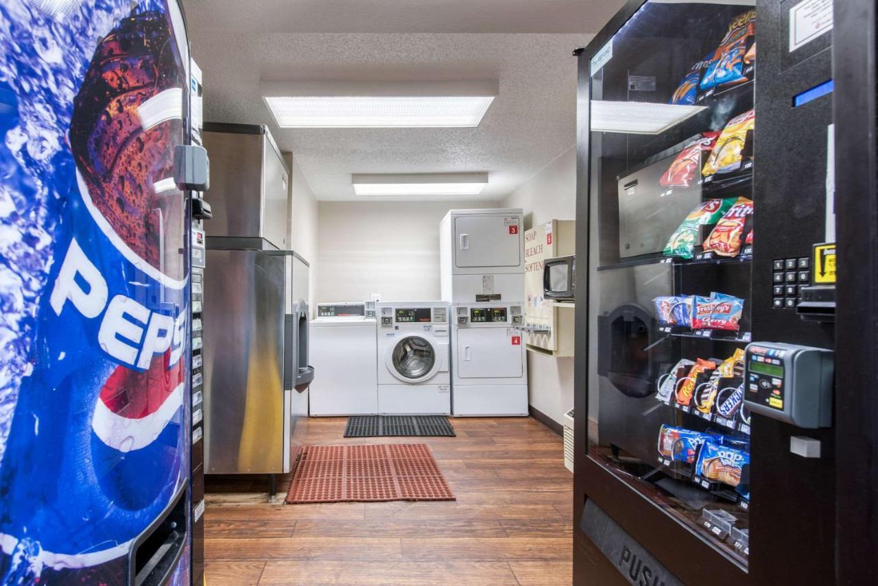 Rodeway Inn Sharonville Kültér fotó